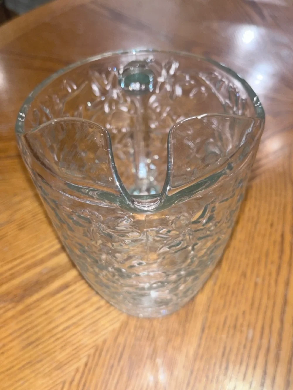 Princess House Fantasia Crystal Poinsettia 56 Oz Pitcher with Ice Lip EUC